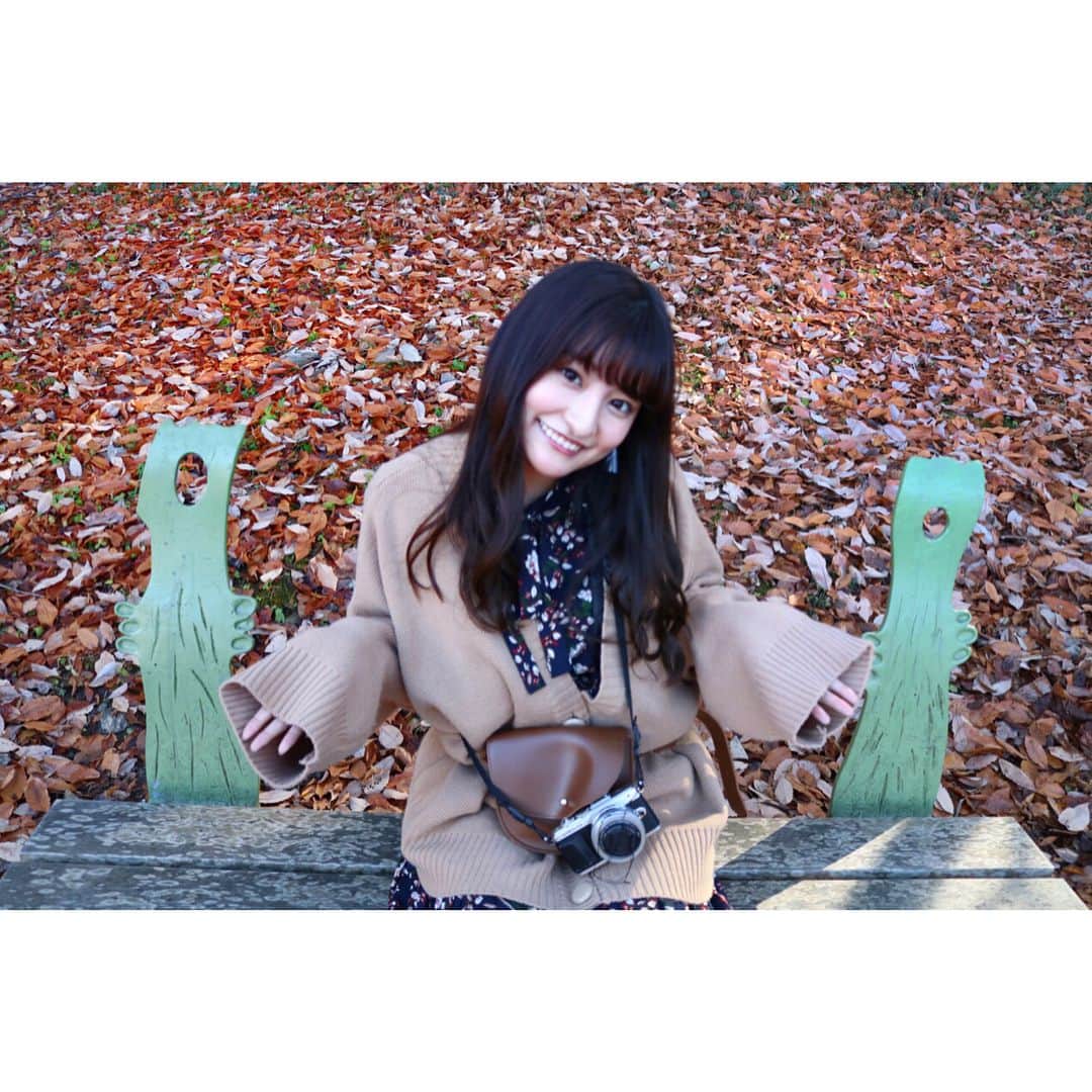 森高愛さんのインスタグラム写真 - (森高愛Instagram)「ベンチシリーズ💁 . ベンチ座って！ってたくさん撮ってくれました笑😂💗 . #スライドして見てね▶️ #あけぼのこどもの森公園 #ムーミン谷 #ベンチ」12月20日 12時54分 - ai_moritaka_official