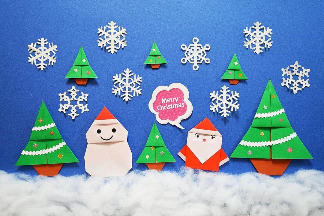 おりがみくらぶのインスタグラム：「もうすぐクリスマスですね！🎄 「さんた2」「ゆきだるま2」「つりー」 #折り紙 #おりがみ #折紙 #おりがみくらぶ #クリスマス #サンタクロース #Origami #OrigamiClub #Christmas #Xmas #SantaClaus」