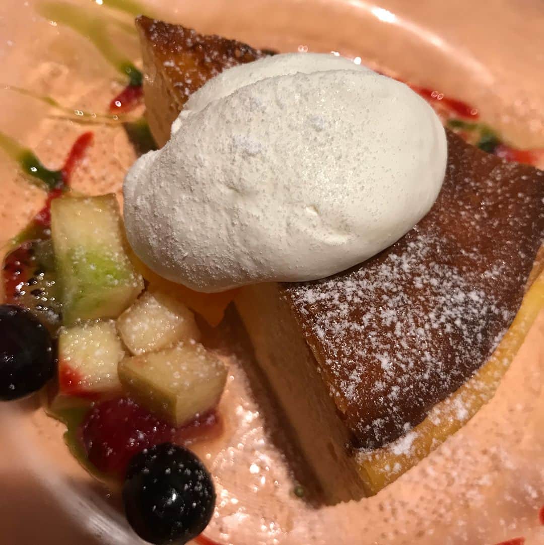 OKAPYさんのインスタグラム写真 - (OKAPYInstagram)「・ 今日は飯田市出身のボーカリスト 奈菜さんと打ち合わせご飯へ😍❤️ 来たる12/23の OKAPYクリスマスワンマンライブ 長野編にて セッションさせて頂きます😆⭐️✨ これを機に長野、 飯田の活動も増やしたいな‼️ 色んな話沢山聞けてよかった😂✨ ・ 奈菜さんは飯田名酒の喜久水の CMソングも歌われてるんだよ😍🍶 ・ あたしも長野のCMとか やりたいなぁ〜〜😂😂😂😂‼️‼️ ・ #北澤奈菜 さん#クリスマスワンマンライブ#長野#飯田#OKAPY#頑張る ぞ！！！！！#イタリアン#むっちゃ美味しかった〜〜😭❤️」11月27日 23時08分 - okapy0614