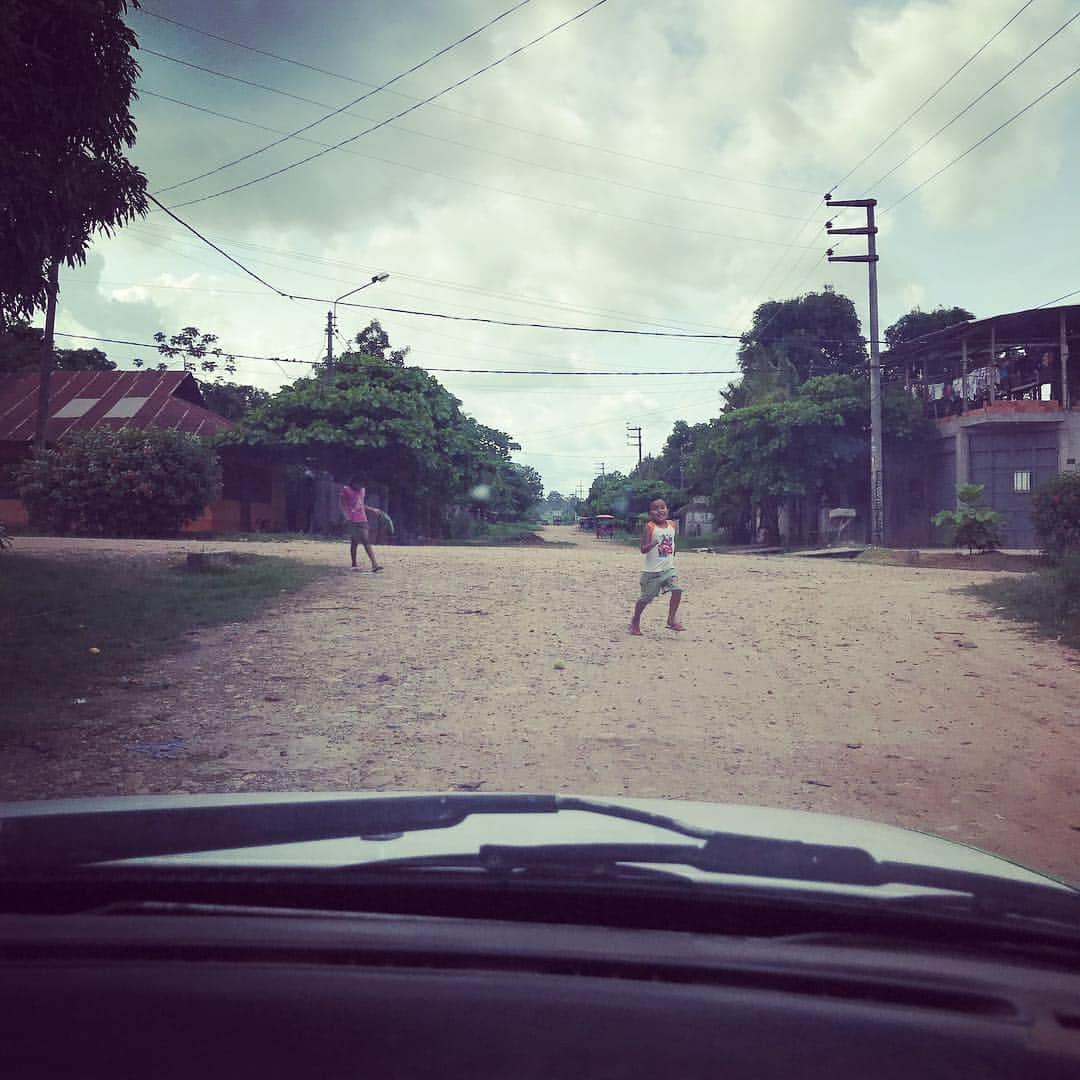 紀里谷和明のインスタグラム：「子供👶@peru」