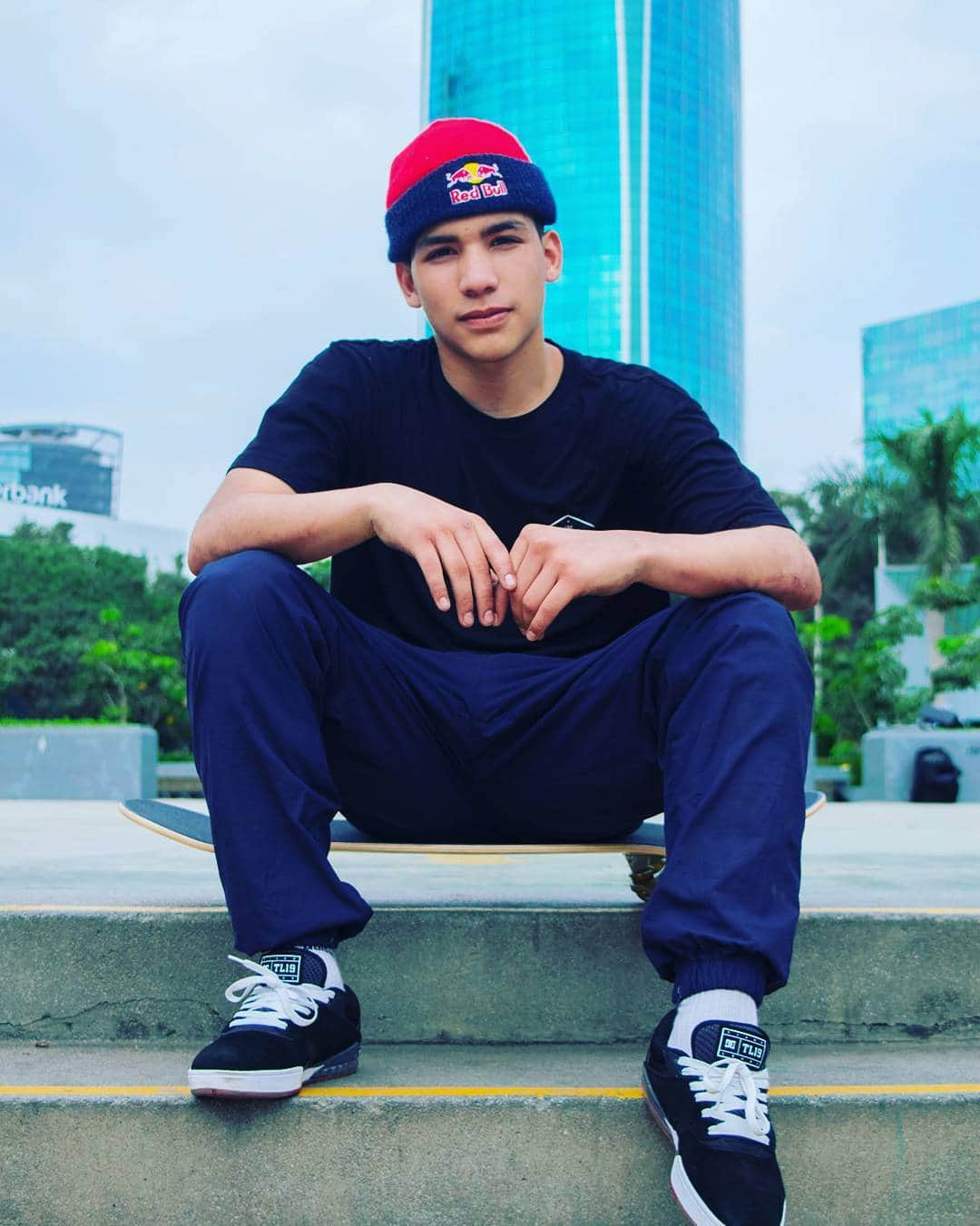 アンヘロ・カロ・ヌエバスのインスタグラム：「¡Buena sesión! Hace unos días en la Plataforma, pronto salen los tricks. #DCTiago @dc_shoes_peru」