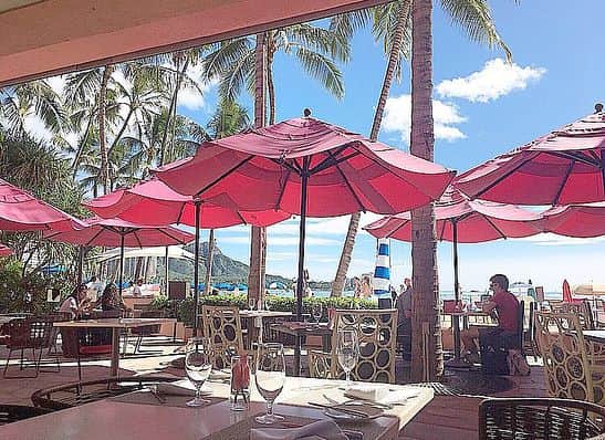 金子涼香のインスタグラム：「最高🌺 . 毎日ステーキとシュリンプ食べてばか太りましたありがとうございます（╹◡╹）#hawaii」