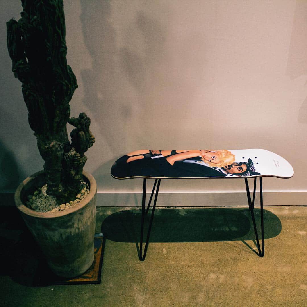 アップルバムさんのインスタグラム写真 - (アップルバムInstagram)「【N.T.Original Collaboration】 "Poetic Justice" Skate Deck  #applebum #ntoriginal #skatedeck #skateboard #skateboadchair #interior」11月29日 21時59分 - applebum_tokyo