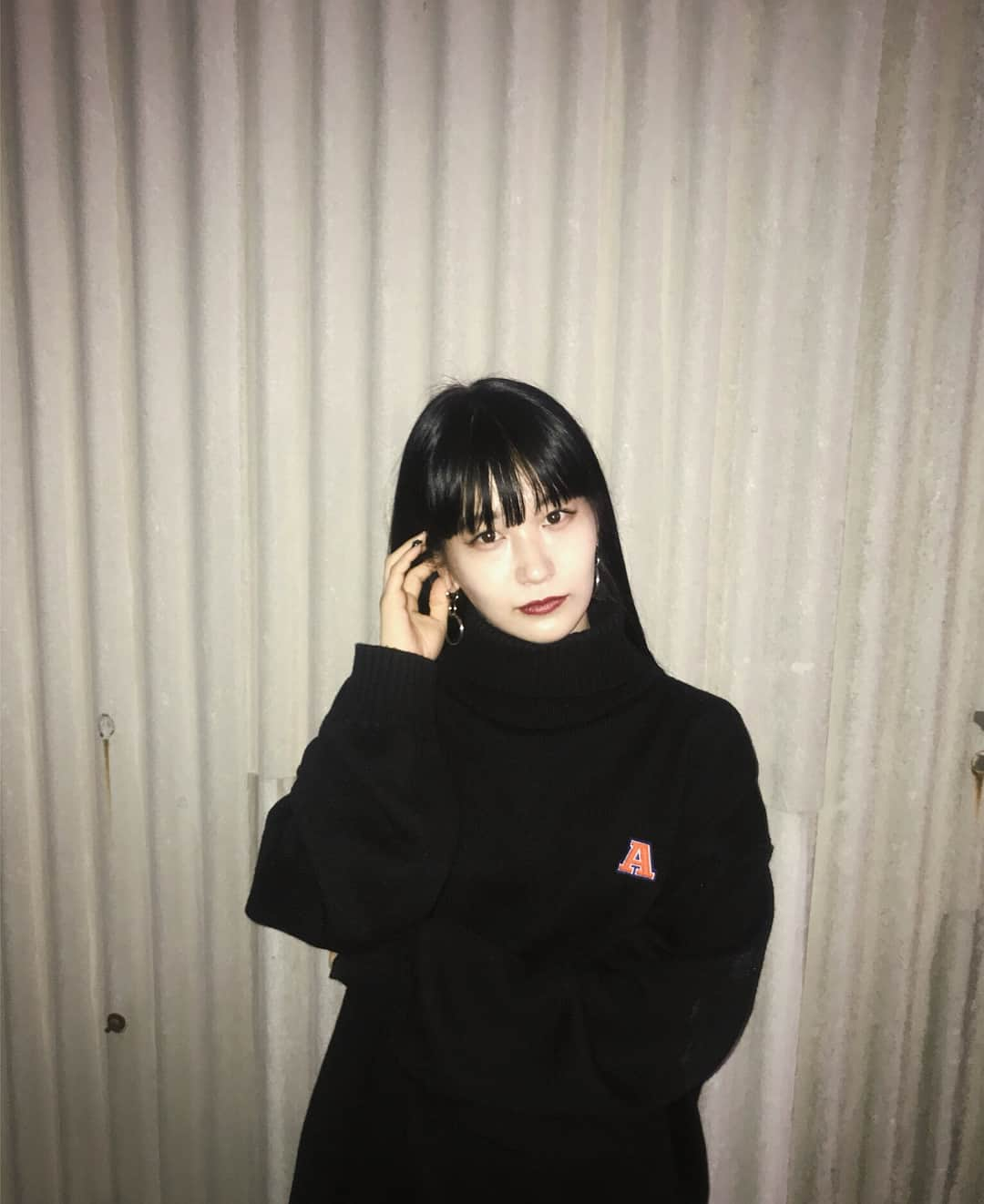 中村くるみさんのインスタグラム写真 - (中村くるみInstagram)「． ツヤツヤツルツルヘアにしてもらいました✌︎ ＠m351053m さんありがとうございました！ ． #レイフィールド一宮店 #PR」11月30日 20時27分 - __k_r_m__