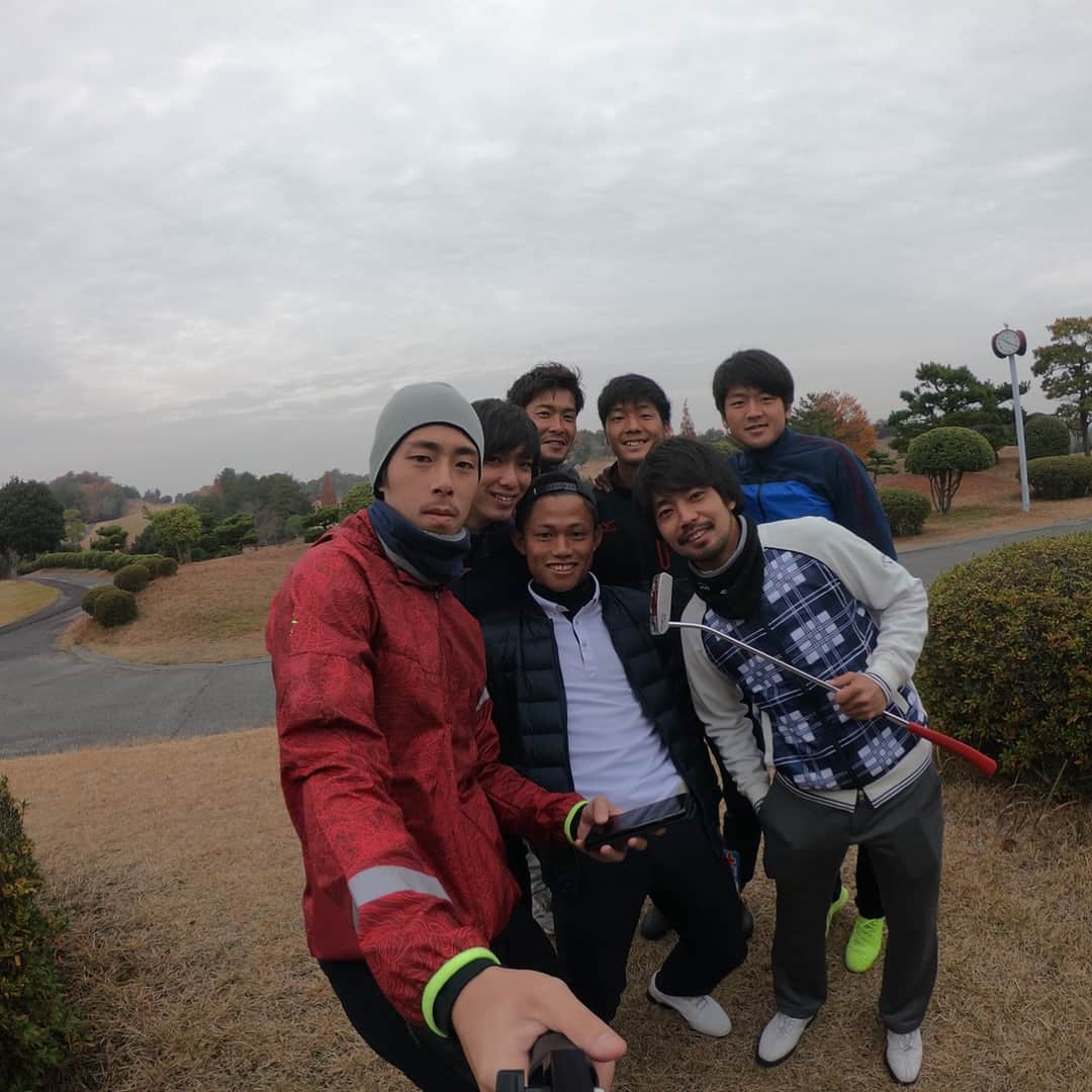 下口稚葉のインスタグラム：「初コース。楽しかった。 #ファジアーノ岡山 #ゴルフ #実力不足」