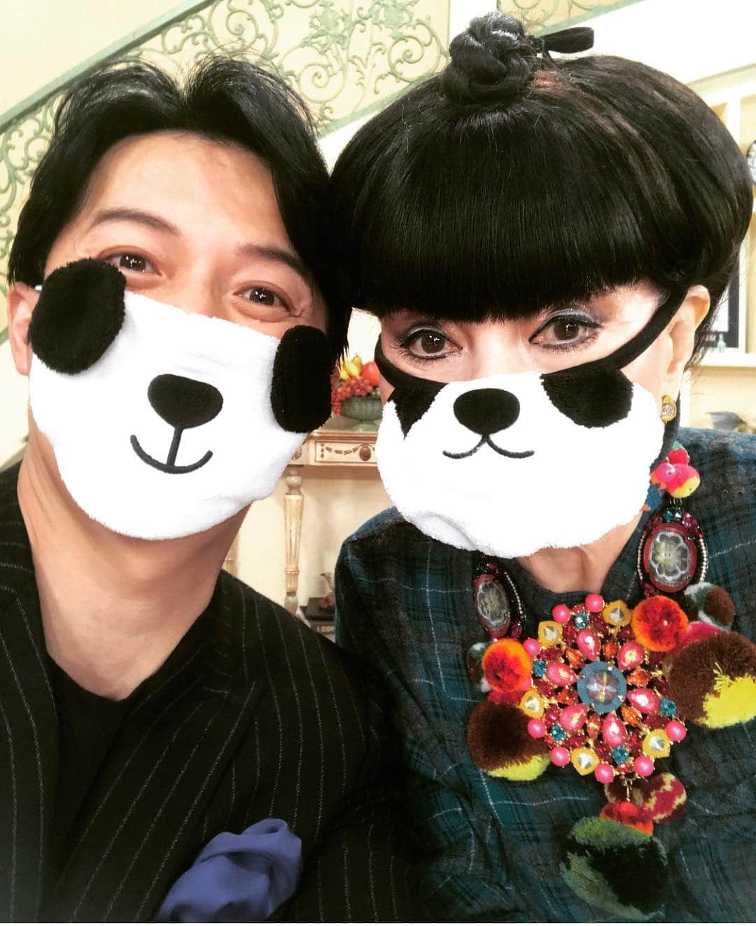 石川涼のインスタグラム：「福山雅治さんのインスタにgonoturn!!徹子の部屋！嬉しい！  Repost from @masaharu_fukuyama_official 徹子さんからオファーがあった歌を徹子さんの前で弾き語ることで、やっとトモエ学園が完成したような気がしました。そして徹子さん初登場のMステをお楽しみに。もちろん僕も登場します。  #徹子の部屋 #黒柳徹子 #トットちゃん #トモエ学園 #Mステ #gonoturn#ごのたん#ゴノタン」