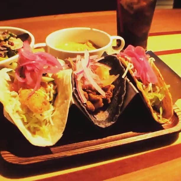 デカケルJPのグルメインスタ