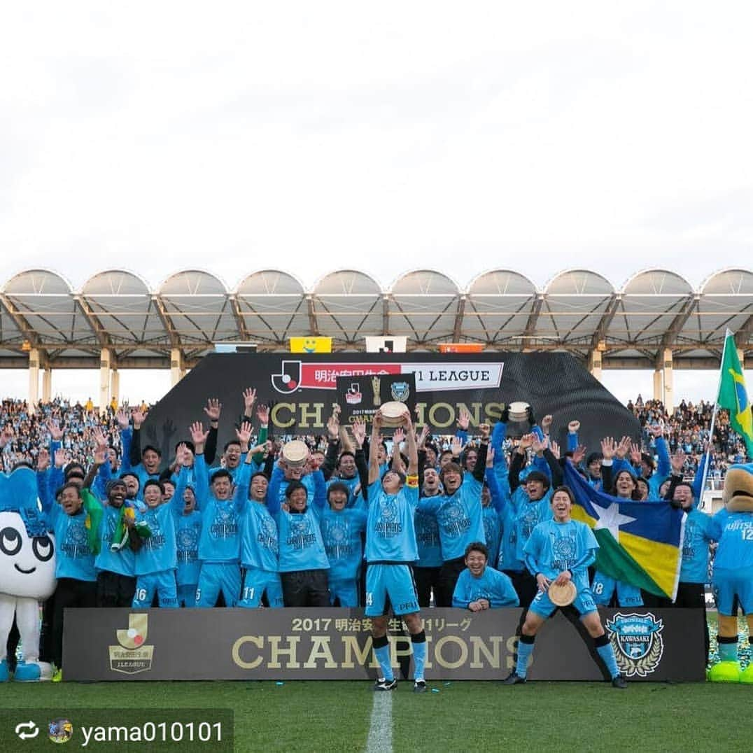 チョン・ソンリョンさんのインスタグラム写真 - (チョン・ソンリョンInstagram)「J리그 창단 첫☆우승🏆⚽️🇰🇷🇯🇵🇧🇷 初の1位ありがとうございます😀」12月2日 23時28分 - jung.sung.ryong