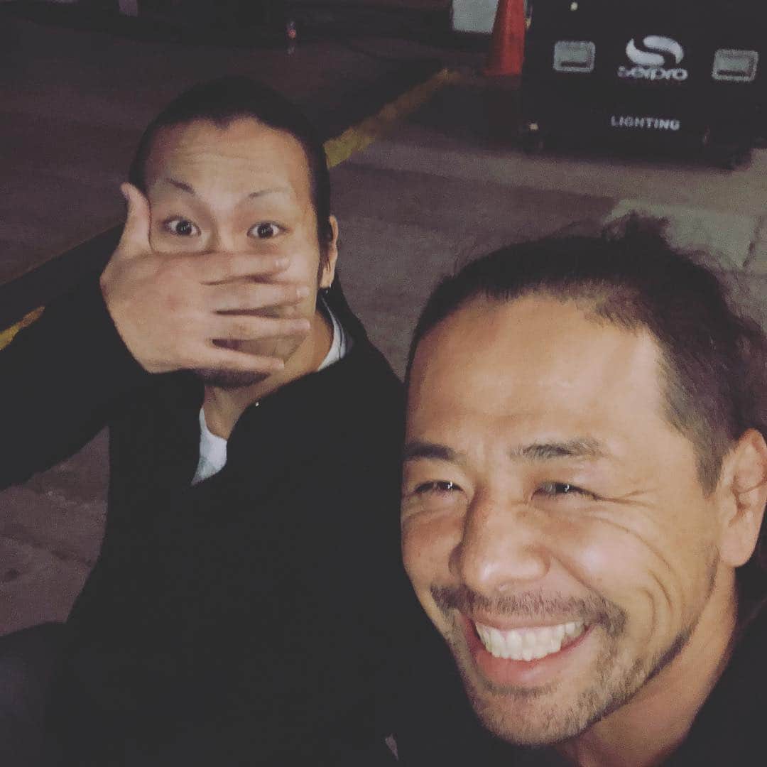 のインスタグラム：「Y mi amigo luchador Douki. #japonesdelmal」