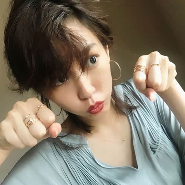 桐谷美玲　ファンアカウントのインスタグラム：「・ ・ ・ ・ ・ ・ 可愛すぎる♡♡♡♡ ・ ・ ・ ・ #桐谷美玲 #mireikiritani」
