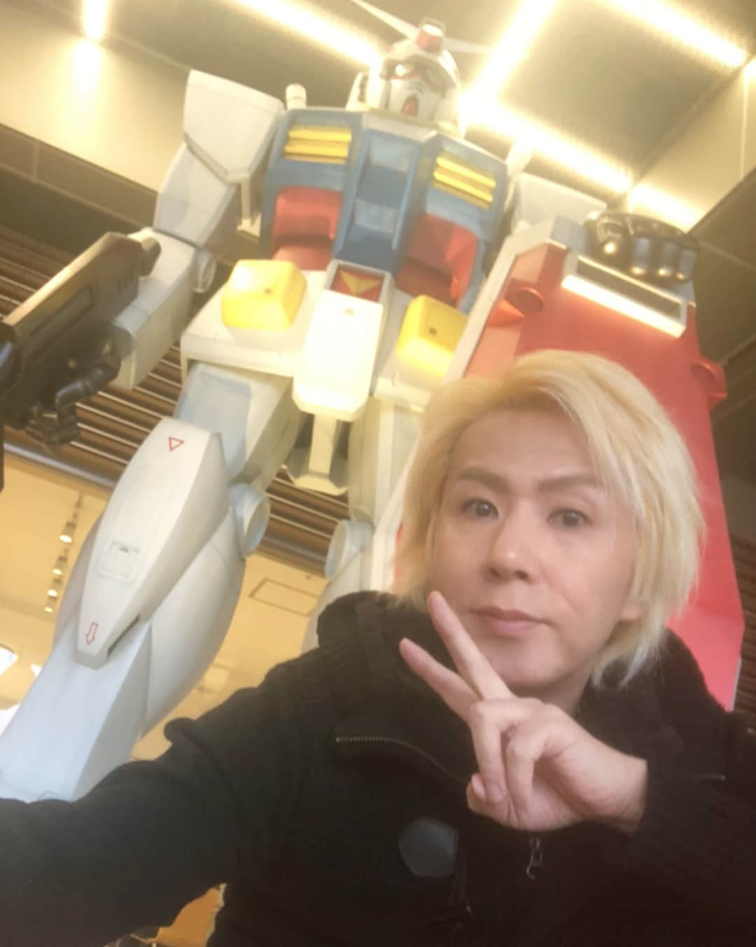 遠藤一馬さんのインスタグラム写真 - (遠藤一馬Instagram)「ここ知ってる⁈(￣∇￣)/ #mobilesuit #gundam #zaku」12月4日 16時35分 - kazumaendo