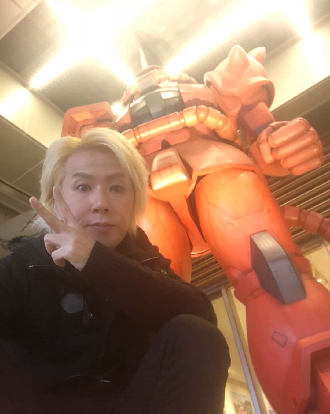 遠藤一馬さんのインスタグラム写真 - (遠藤一馬Instagram)「ここ知ってる⁈(￣∇￣)/ #mobilesuit #gundam #zaku」12月4日 16時35分 - kazumaendo