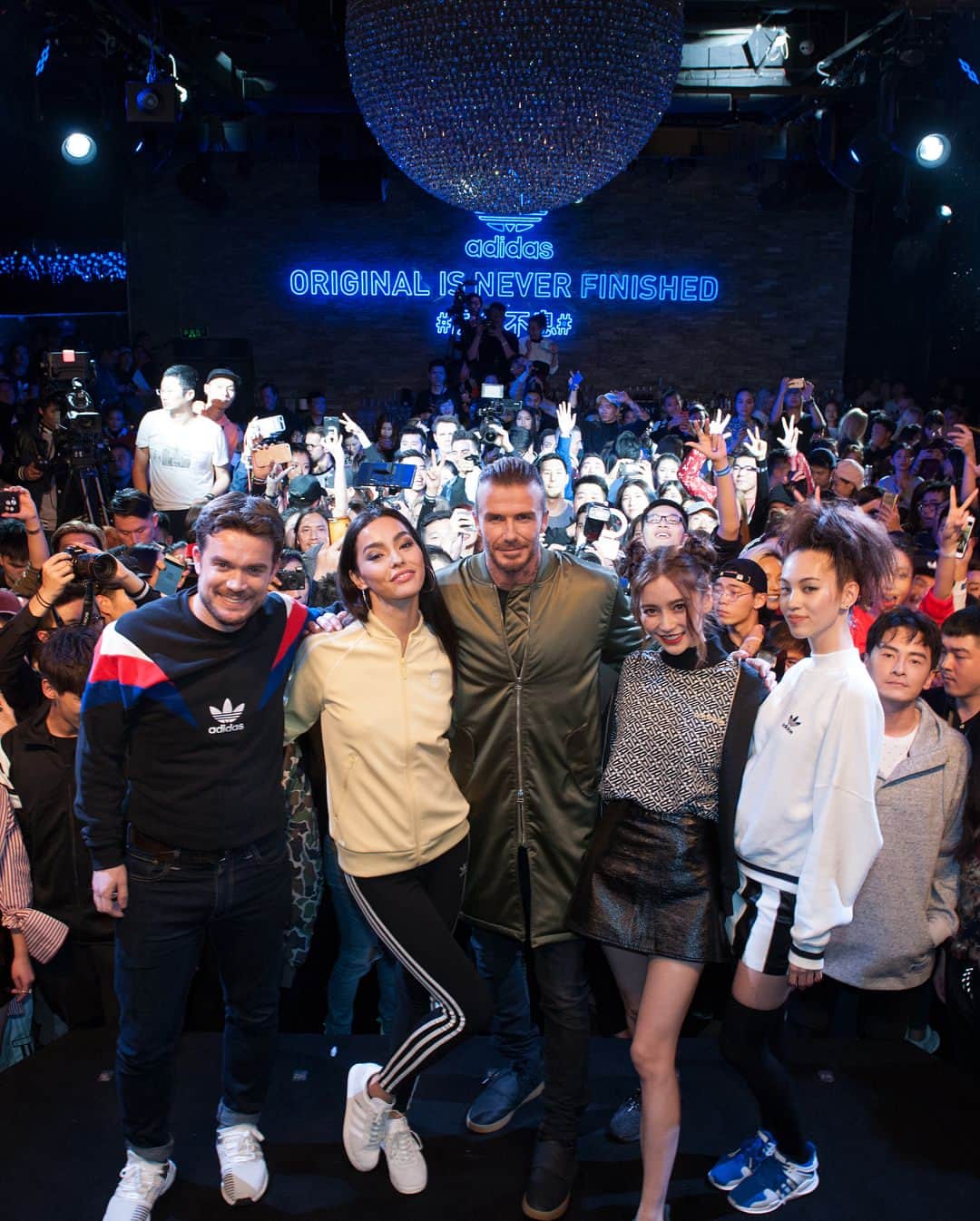 水原希子 さんのインスタグラム写真 - (水原希子 Instagram)「Adidas Origins is Never Finished! @adidasoriginals Party in Shanghai last night ❤️ Thank you for having me🙏🏻❤️ Hair & makeup by @harukadebeau 💕 #adidasoriginals #原创不息」12月5日 18時28分 - i_am_kiko