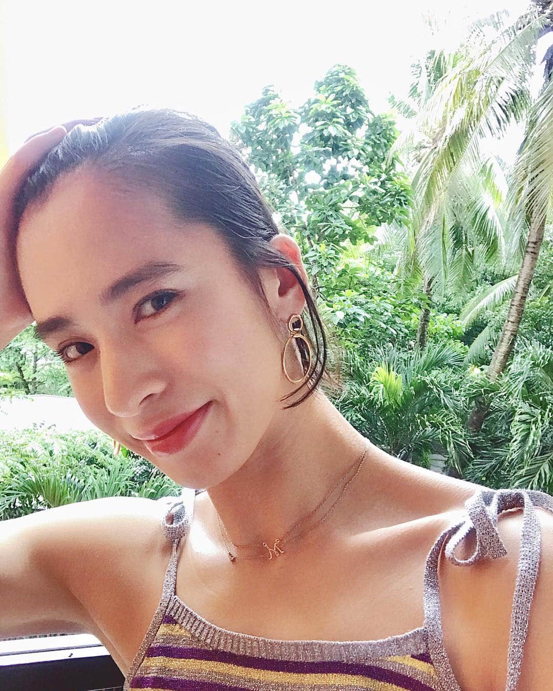 持永真実のインスタグラム：「. お部屋のバルコニーから撮ったよ🤳🏻 これから1限目が始まるので学校へ向かいます💛🧡💛🧡 今日は放課後、ボクシングジムへ行ってみようと思います😆💥🥊🔥 #まみ留学 #まみinセブ #まみtrip #3Dacademy #cebu #セブ #留学」