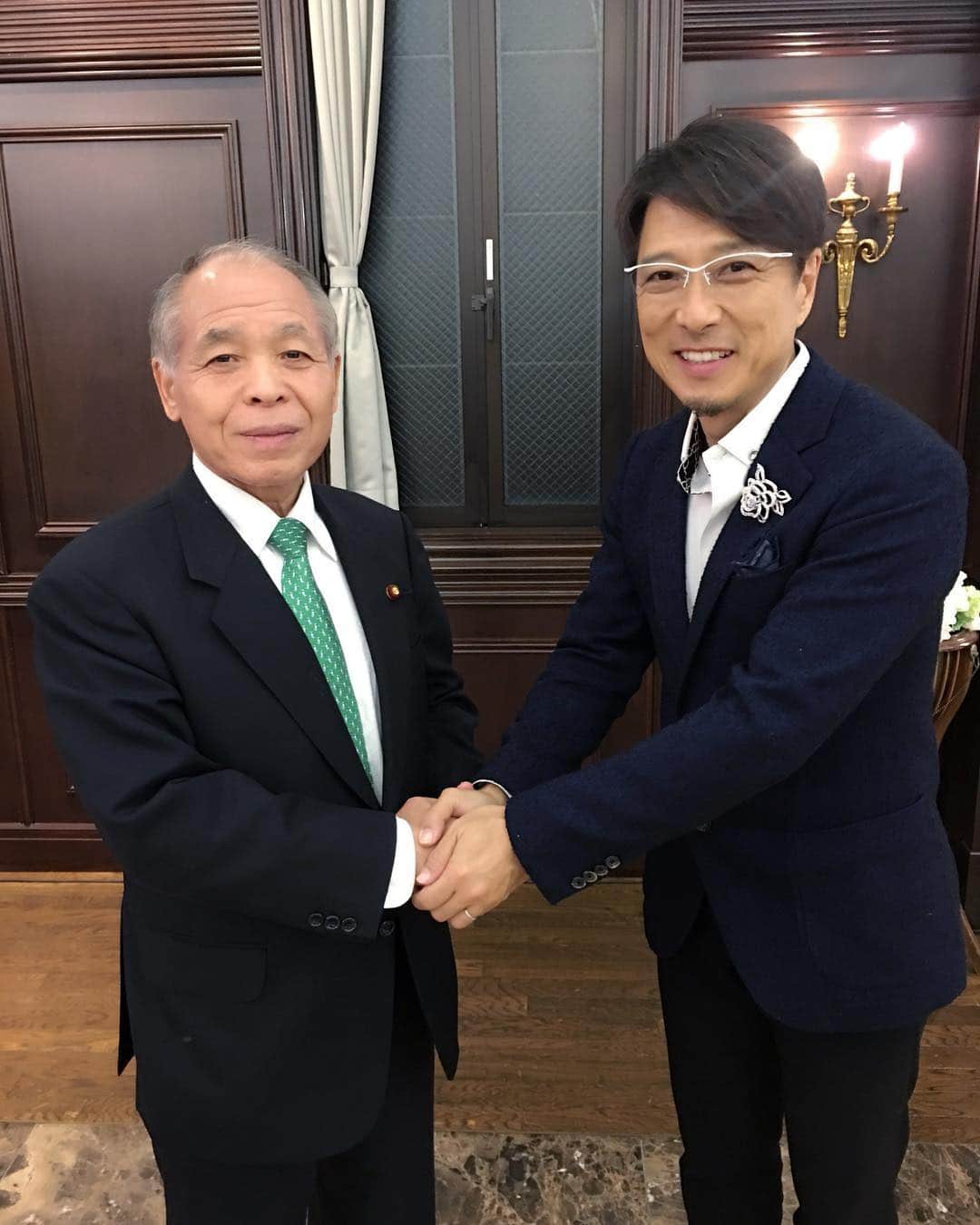 黒田アーサーのグルメインスタ