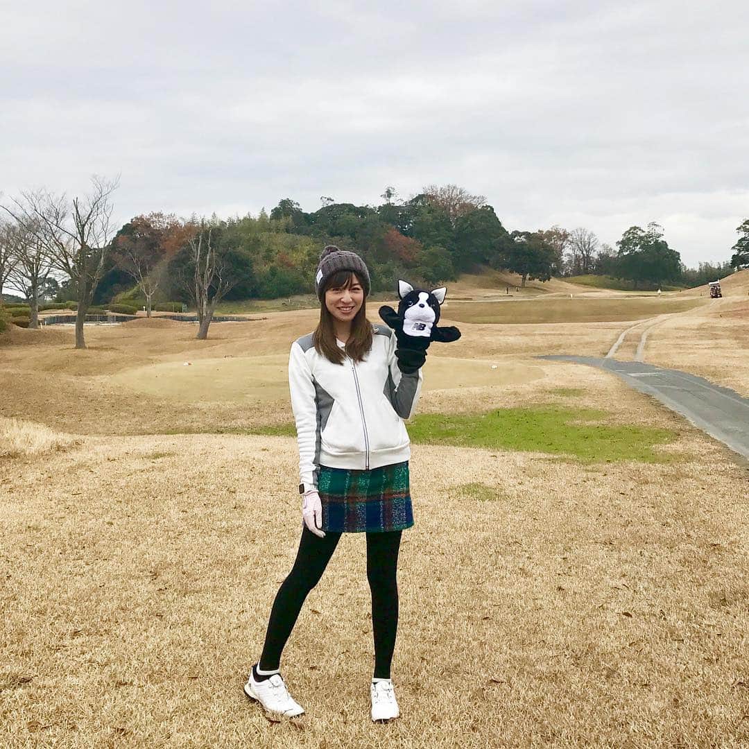 高沢奈苗さんのインスタグラム写真 高沢奈苗instagram Ggtコンペ のコーディネートは 全身 エフィカス でした 切替長袖ブルゾンは軽いのに暖かくて 動きやすい Golf Golfr Golfer Golfstagram Golfgirl Golfgirls Golfday