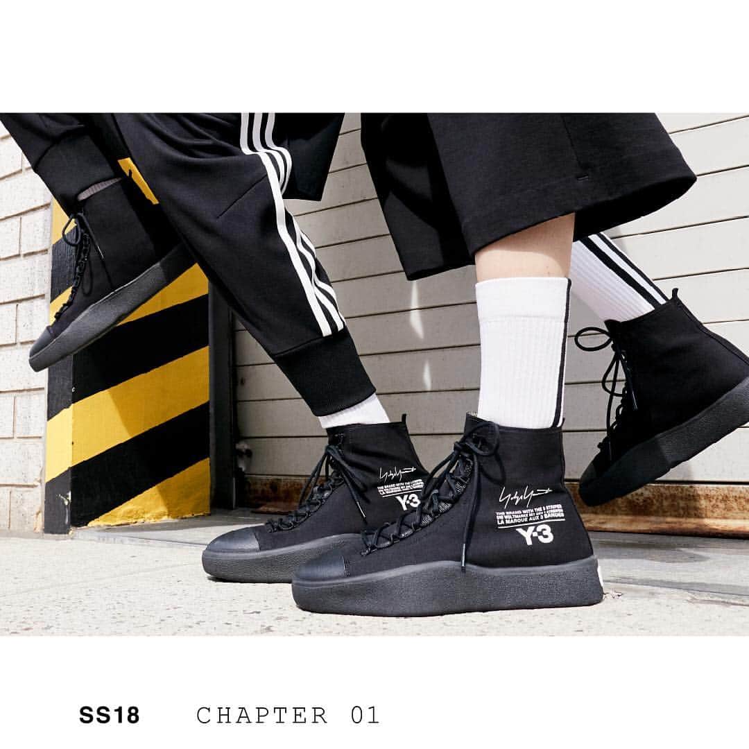 ワイスリーのインスタグラム：「Y-3 Spring Summer 2018 Y-3 Bashyo. Fashion-forward style. Available today on Y-3.com. 📸: @alessiobolzoni Styling: @mauricionardi #adidas #Y3 #YohjiYamamoto #BASHYO」