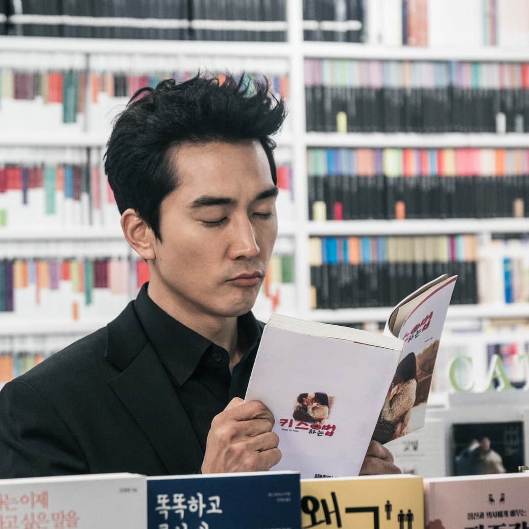 ソン・スンホンさんのインスタグラム写真 - (ソン・スンホンInstagram)「ㅎㅎㅎ #블랙」12月8日 14時04分 - songseungheon1005