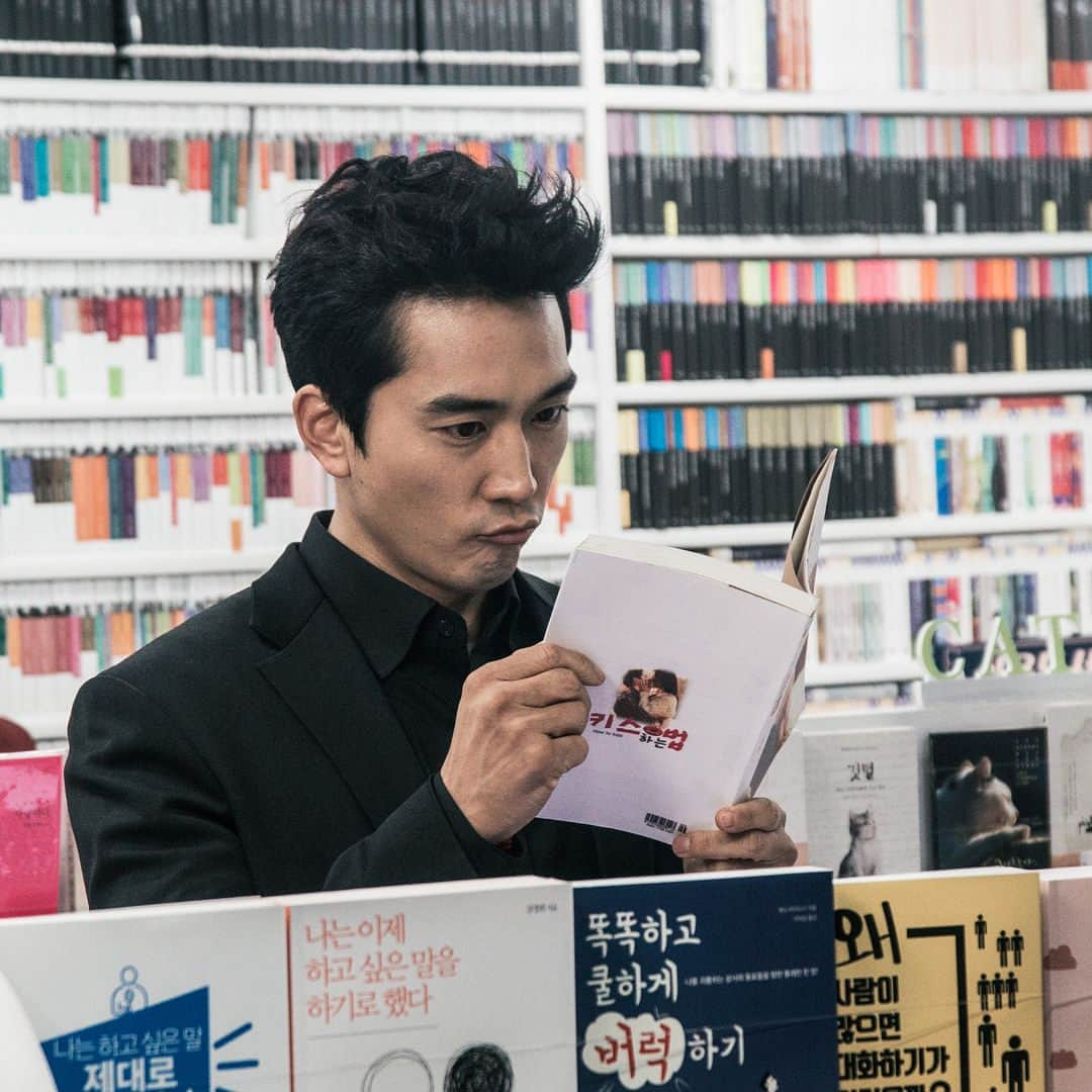 ソン・スンホンさんのインスタグラム写真 - (ソン・スンホンInstagram)「ㅎㅎㅎ #블랙」12月8日 14時04分 - songseungheon1005