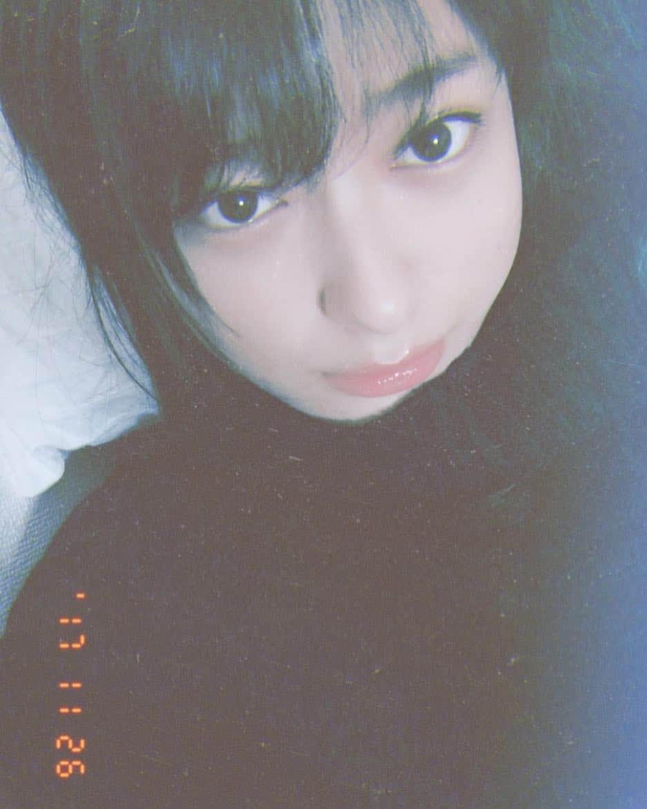 藤野有理のインスタグラム：「今日は本当にとってもすごくハイパー寒いね。」