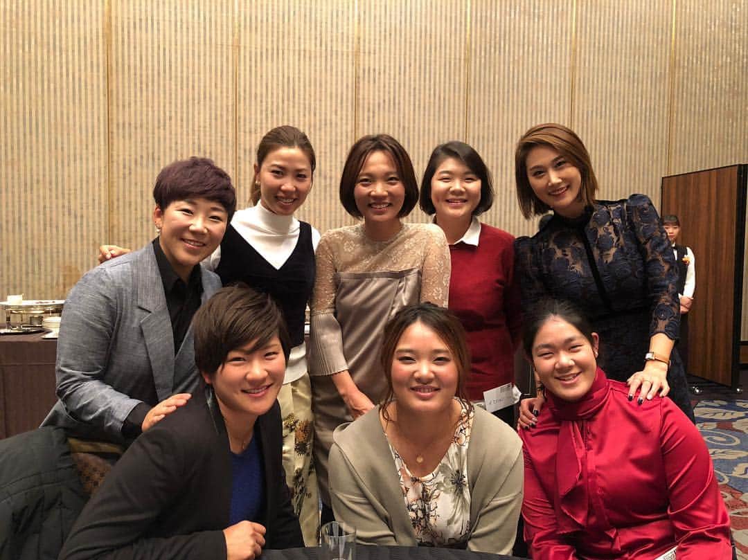 上田桃子さんのインスタグラム写真 - (上田桃子Instagram)「LPGA girls😎💕 #川岸史果#鈴木愛#成田美寿々#キムハヌル#イミニョン#テレサルー#シンジエ#私」12月8日 20時37分 - momoko3030