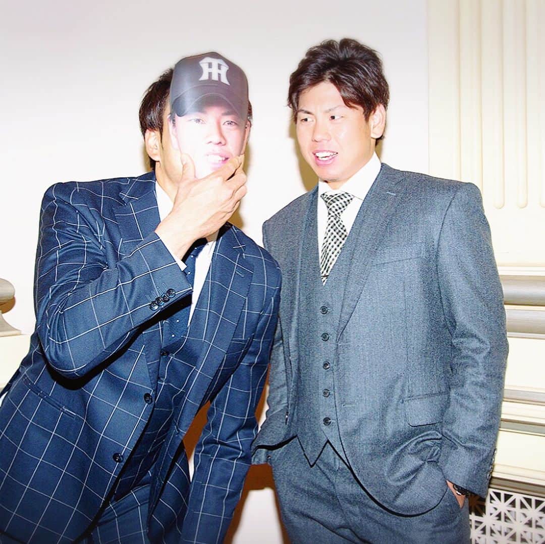 のインスタグラム：「先週東京でのイベントに来られた方ありがとうございます^ ^  これから野球教室行ってきます！  #阪神タイガース #44 #梅野隆太郎 #梅ちゃん  #中谷将大」