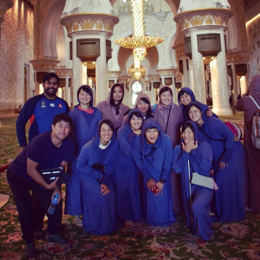 桑井亜乃さんのインスタグラム写真 - (桑井亜乃Instagram)「アラブ首長国連邦🇦🇪 #ドバイ #アブダビ #アラブ首長国連邦 #文化 #歴史 #知る #ラグビー のおかげ #知らないことだらけ #off #リフレッシュ #ハプニング #爆笑 #美しい #ピカピカ #海 #噴水 #タワー #ラクダ #ありがとう」12月9日 19時01分 - ano.1020