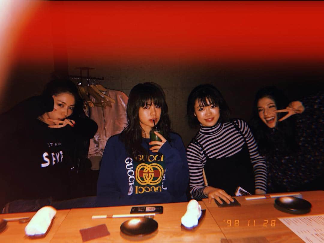 ツインタワーのインスタグラム：「本日00時58分〜 CDTVで"北風と太陽" パフォーマンスさせて頂きます🌞  皆さん夜更かしで宜しくお願いします🙏🏻!!!!! 楓」