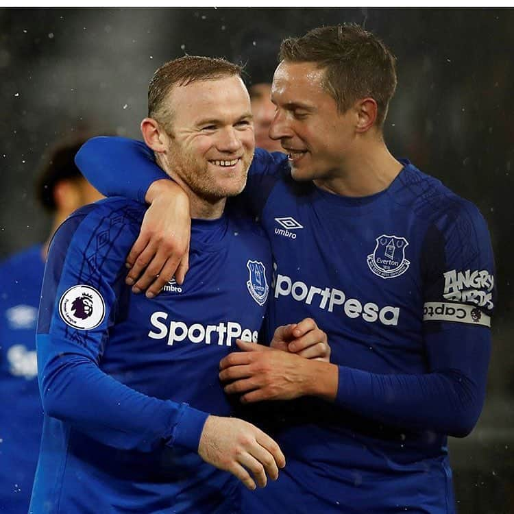 フィル・ジャギエルカさんのインスタグラム写真 - (フィル・ジャギエルカInstagram)「Great team effort! Ground out the result 💙COYB」12月11日 2時16分 - pjags06