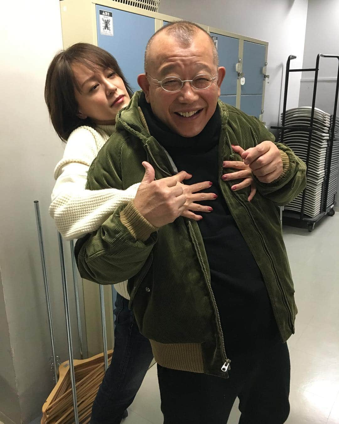 笑福亭鶴瓶さんのインスタグラム写真 - (笑福亭鶴瓶Instagram)「映画、東京上空いらっしゃいませ。から30年牧瀬から逆セクハラです。」12月11日 14時21分 - shofukuteitsurube