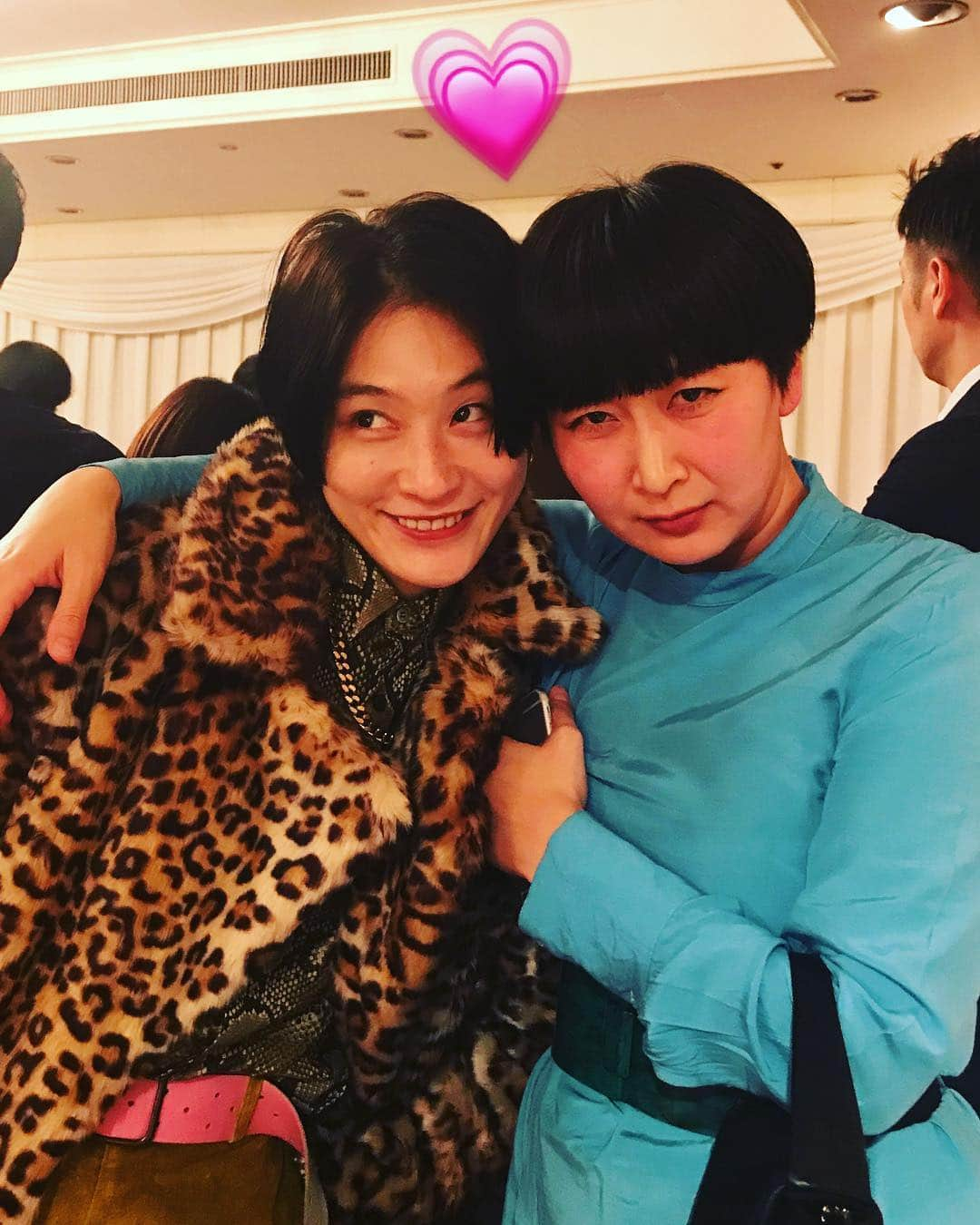 コムアイさんのインスタグラム写真 - (コムアイInstagram)「動物園🌸」12月11日 16時15分 - kom_i_jp