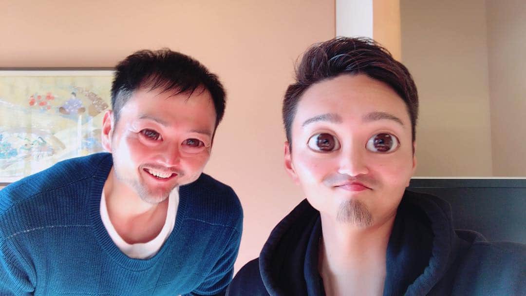 秋山拓巳のインスタグラム：「#今日は雄琴でトークショー#琵琶湖グランドホテル京近江#今日もsnow#そんな暇あるなら練習しろ#とかのコメント#ガチでブロックしますよ#オフでしかできないこと#感謝を表す場所#練習はしてます#初登場#答えは @taichi.okazaki #にいけばわかるさ#寒くなってきましたね#風邪インフルに気をつけて下さい」