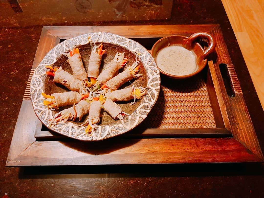 ハン・スヨンさんのインスタグラム写真 - (ハン・スヨンInstagram)「#백선생 #차돌박이찜 따라하기~^^ 마침 집에 샤브샤브용 소고기가 있어서 차돌박이를 대신했어요. 너무 맛있고 든든 건강! 추운 날 집에서 따뜻한 음식 해먹을수있어 행복했어요~^^ #한수연 #수연's유기농키친」12月12日 2時11分 - april_hansooyeon