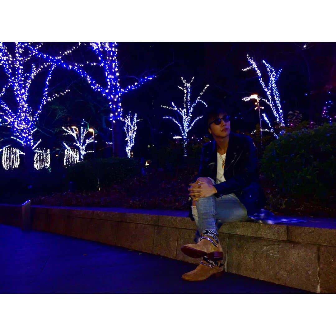 岩田剛典さんのインスタグラム写真 - (岩田剛典Instagram)「🎁✨ Thank you‼️ X'mas Gift from my friend @mikeamiri_ @amiri  #完全にインスタ映え」12月13日 20時27分 - takanori_iwata_official