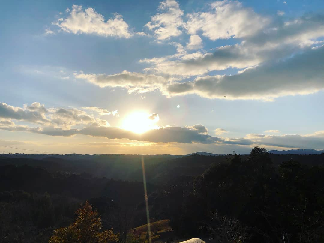 松本恵奈さんのインスタグラム写真 - (松本恵奈Instagram)「天空の森に行ってきたよ♨️この日は運良く私達しかいなかったので山ごと貸し切りで最高でした💕#鹿児島 #天空の森」12月14日 11時46分 - ena1123