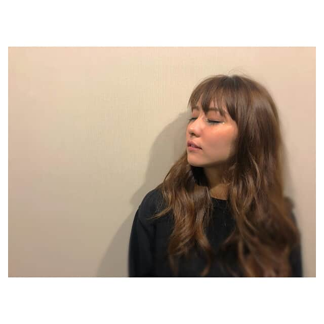 石川恋さんのインスタグラム写真 - (石川恋Instagram)「ちょっと日にちが経っちゃったけど、TGC広島のdazzlinステージでのメイク💄目元にラメを散らしてキラキラだったよ👄💫#TGC #TGC広島 #dazzlin」12月14日 18時54分 - ren_ishikawa