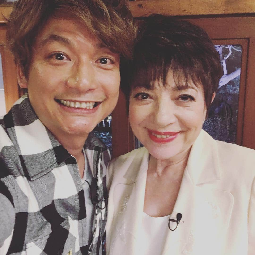 香取慎吾さんのインスタグラム写真 - (香取慎吾Instagram)「鳳蘭さんは言っていた 『私は伝説の人』と 僕も.いつの日か 自分で自分の事を.そう言えるように 生きる歴史を積み重ねて生きたい #鳳蘭 #宝塚歌劇団 #香取慎吾 #おじゃマップ」12月16日 14時47分 - katorishingo_official