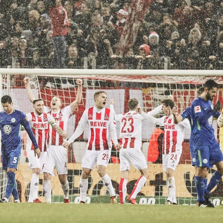 フレデリク・ソーレンセンのインスタグラム：「Endlich wieder ein Sieg zuhause ⚽️🔴⚪️#effzeh」