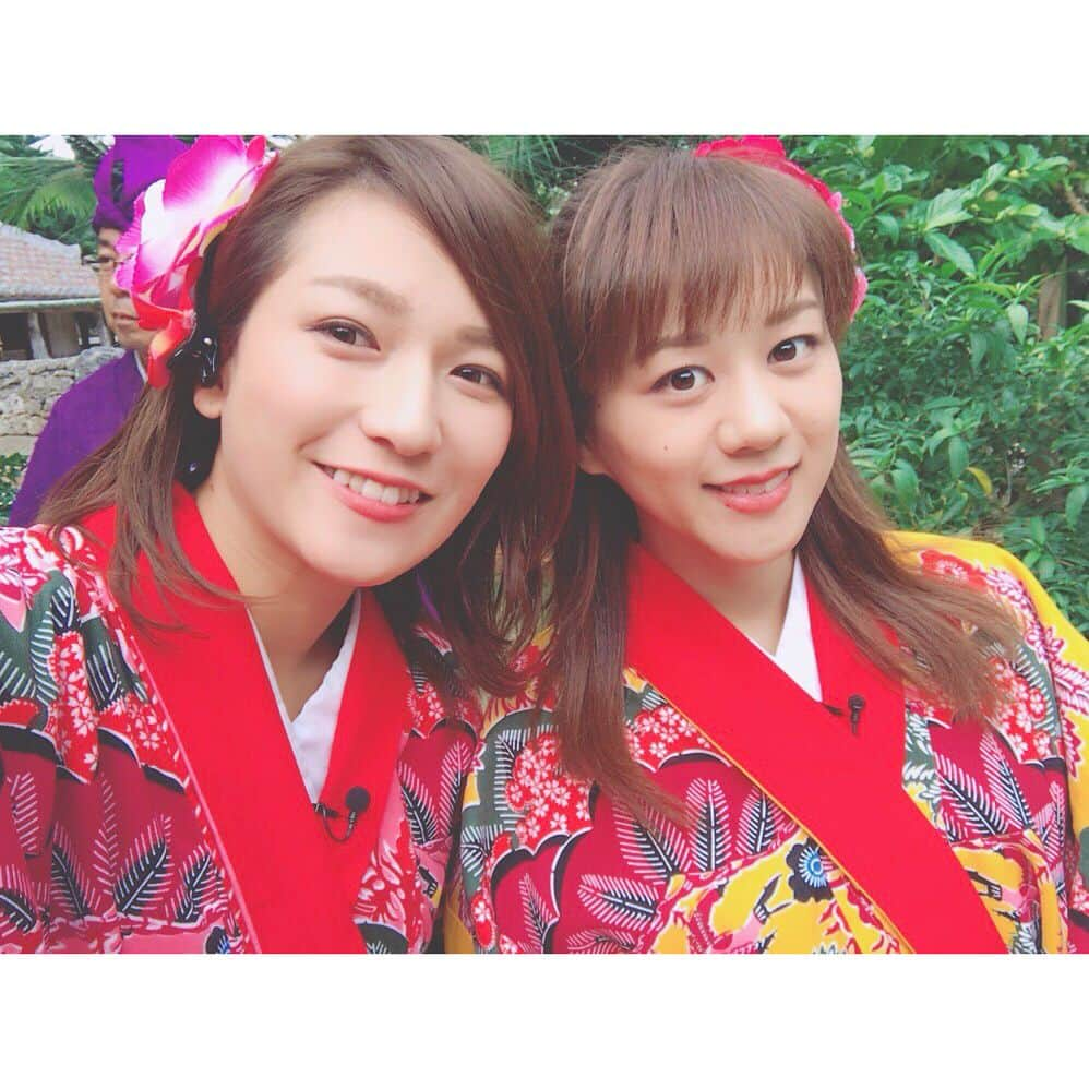 武田華奈さんのインスタグラム写真 - (武田華奈Instagram)「. はいさーい👋 この冬一番の寒さ☃️などとニュースでお伝えしている日に季節はずれな写真ではありますが… 明日のじゃがサタは巨典さんとの沖縄旅の後編です🌺 ガイド役の沖縄テレビ登川二奈アナと☺︎☺︎ 私服ではピンクを着ることがないわたしがピンクの琉球衣装…かなり照れました。 . #umk #テレビ宮崎 #じゃがサタ #沖縄」1月12日 22時20分 - kana_takeda.19