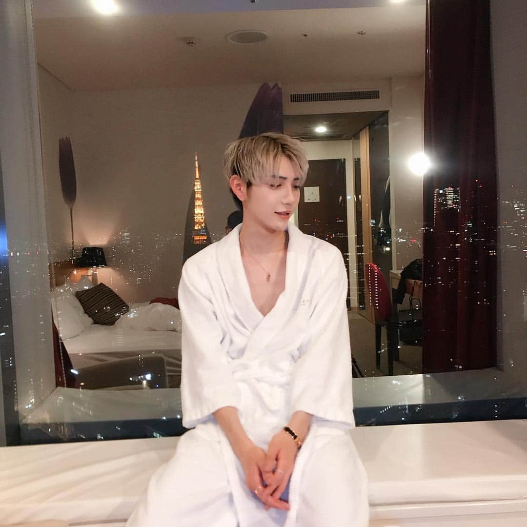 SAKUPANのインスタグラム：「🗼🗼」