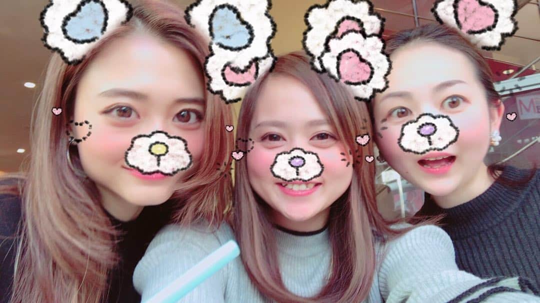 白雪のインスタグラム：「I had a really really really really great time today. I miss old days.  嬉しすぎる再会😭✨ #circle #元circle #유가 #아야코 #시라유끼」