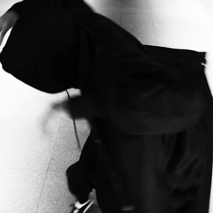 ムラカミカイエのインスタグラム：「This is a last one for Y-3. You can see a many other versions here → @adidasY3 & @adidastokyo  #adidas #Y3 #YohjiYamamoto #SUPERKNOT #simone_inc #kaie_murakami @simone_inc」