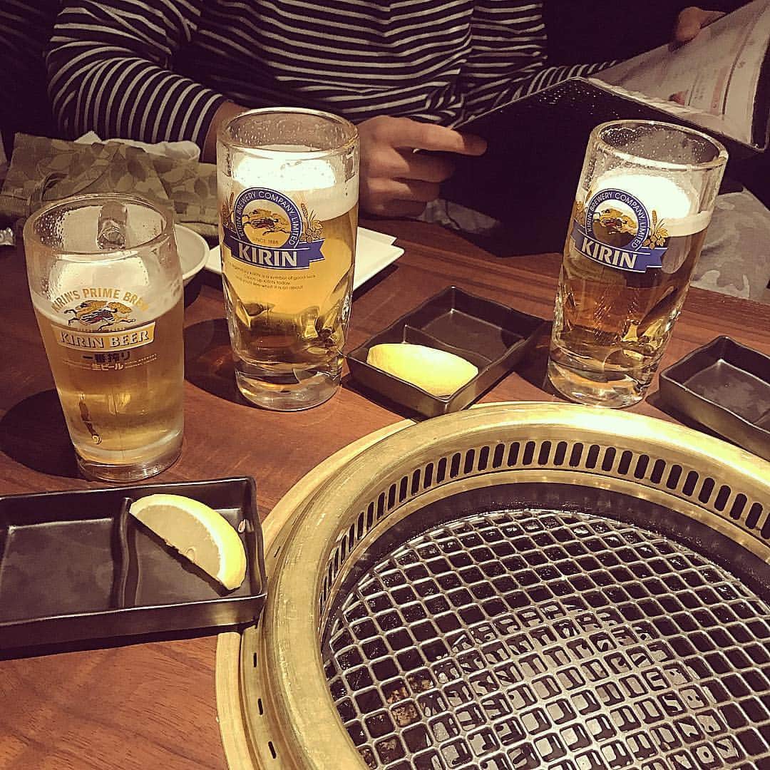 小野郁さんのインスタグラム写真 - (小野郁Instagram)「自主トレ最後の夜！ まさかのレモンとビールで終了。笑」1月14日 20時41分 - fumi__37