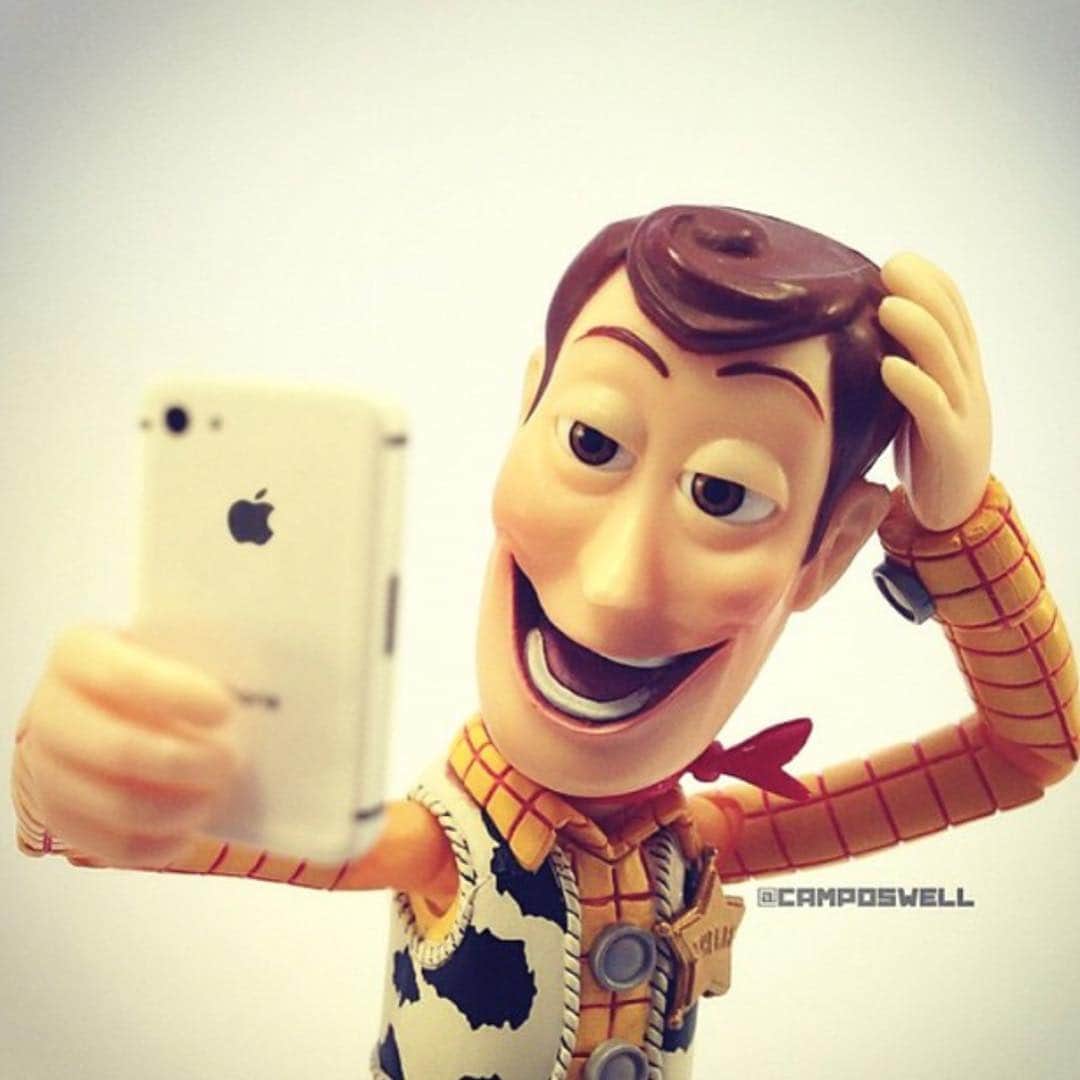 WOODYのインスタグラム：「#selfie」