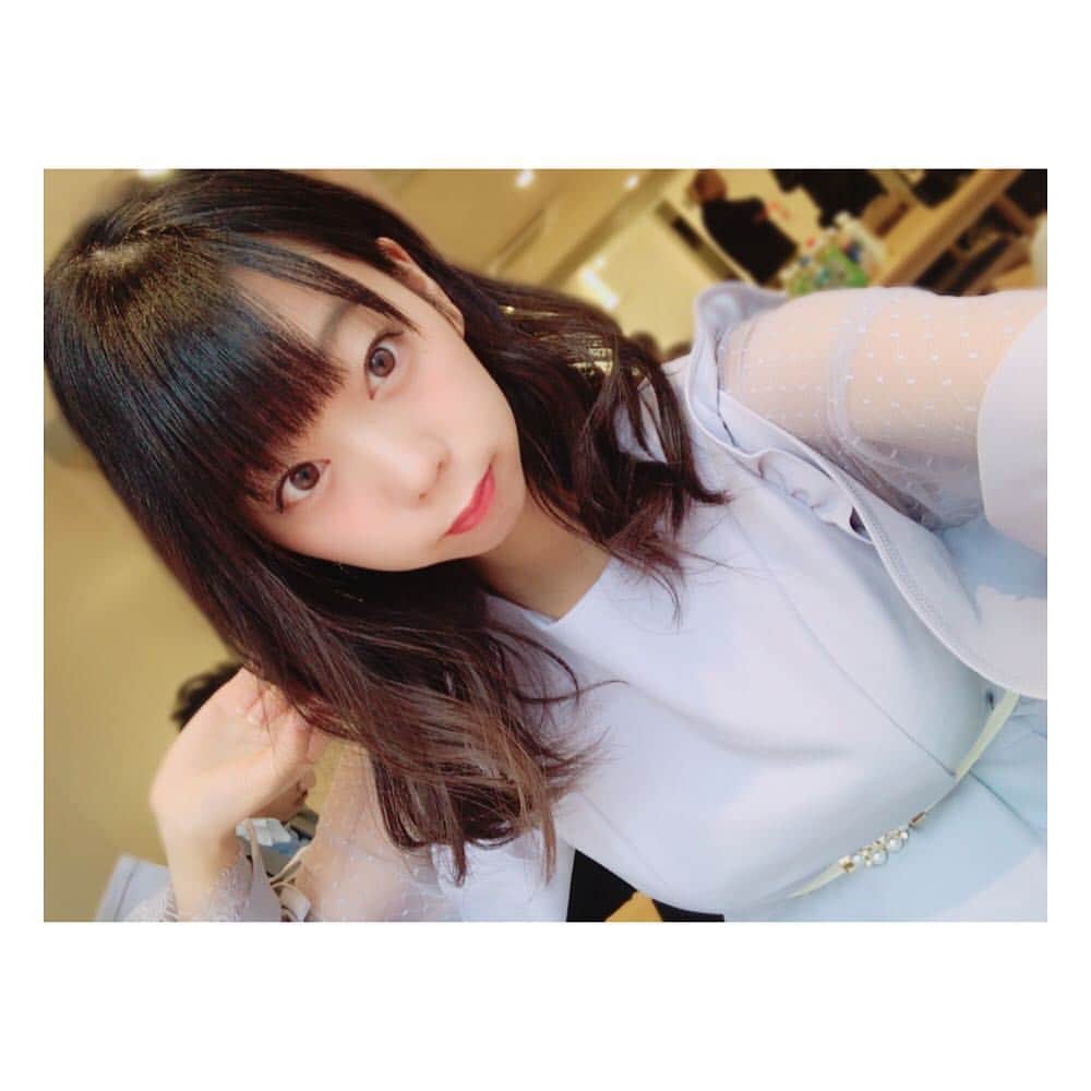 青山ひかる（あおみん、あお松）さんのインスタグラム写真 - (青山ひかる（あおみん、あお松）Instagram)「ビジネス私服わっしょい❤️ #青山ひかる #青山ビジネス私服 #ビジネス私服 #野生児猫娘 #お嬢様猫娘 になってるなう」1月15日 13時21分 - hikaru0613kon