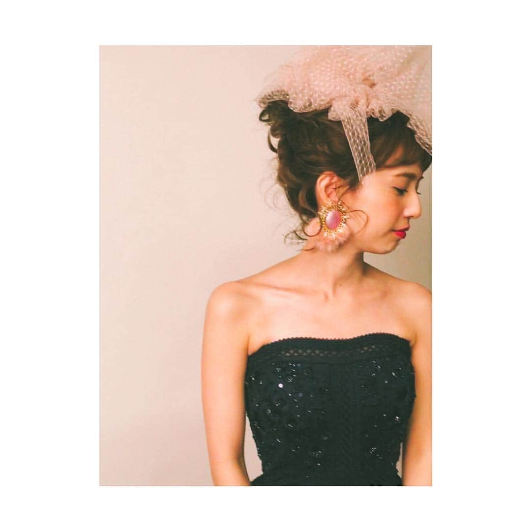 ngh_weddingboutiqueのインスタグラム：「・ 昨日はお越し頂いたり、 お問合せ頂いたり、 本当にありがとうございました。 ・ 14金ピアス即売会にあわせて オンラインストアで販売している アイテムも店頭でご購入頂けるようになりました。 本日19時までとなっております。 ・ ・ 《ご購入場所》  西鉄グランドホテル 1階 Wedding Boutique内 〜 Close 19:00 までとなります。 数量限定のものもございます。 商品に関してはスタッフまでお問い合わせ下さい。 ・ ・ シークレット即売会お問い合わせ ⬇︎⬇︎⬇︎ ☎︎092‐739‐1141 (Wedding Boutique 直通) #sweetcampbell  #thesweetcloset  #chocolatecampbell」