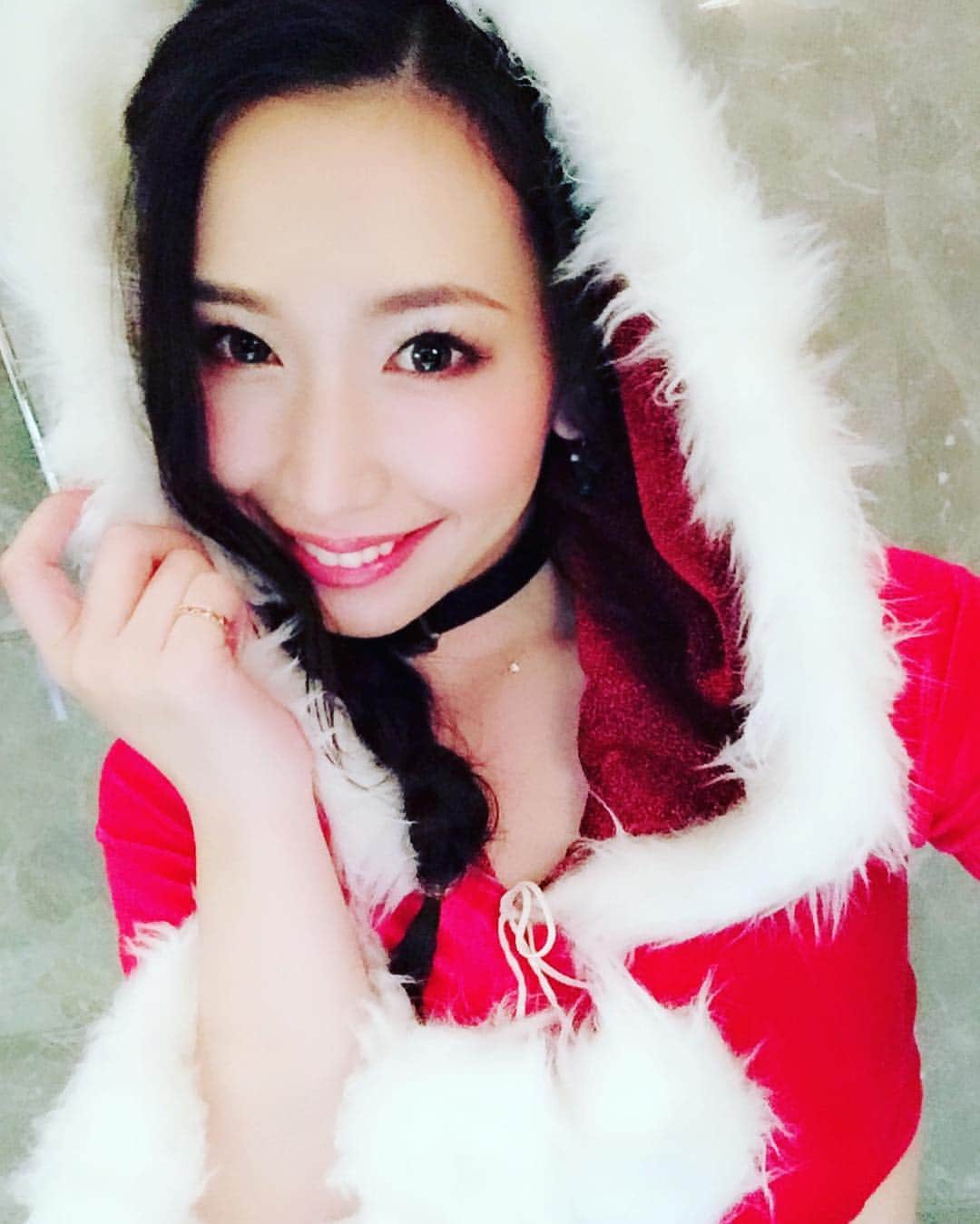 佐山愛さんのインスタグラム写真 - (佐山愛Instagram)「Merry Christmas Eve 🎄🤶 #merrychristmas #めりくり #クリスマス」12月24日 19時30分 - ai_sayama0108