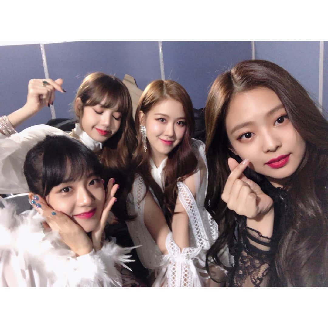 BLACKPINKのインスタグラム