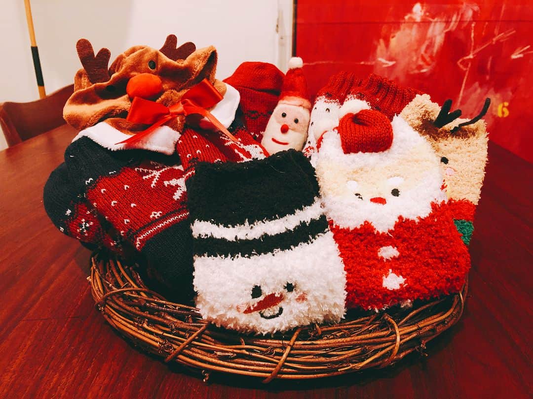 河北麻友子さんのインスタグラム写真 - (河北麻友子Instagram)「Merry Christmas! #KawakitaChristmas  #FamilyChristmas #BestChristmas #HappyHolidays」12月25日 19時18分 - mayukokawakitaofficial