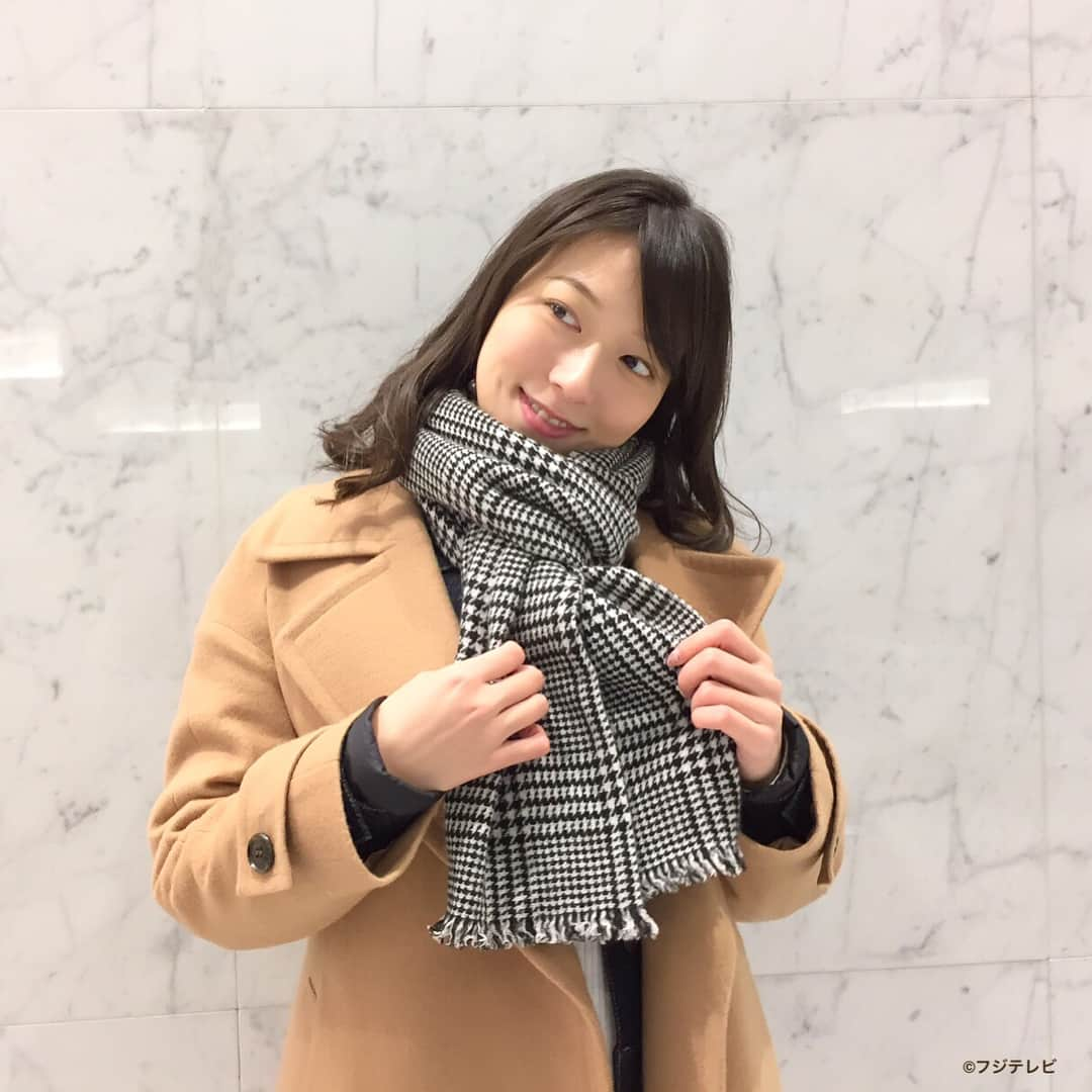 フジテレビ「めざましテレビ」さんのインスタグラム写真 - (フジテレビ「めざましテレビ」Instagram)「12月26日（火）きょう何着て行く？ ・ 【東京・最高気温13℃☀️】 ファッション雑誌CanCamとコラボした お天気コーナー「きょう何着て行く？」 阿部華也子ちゃんの毎日のコーデを紹介♪ ・ 【きょうのコーデ】 コート→#Swingle 3万8000円 Gジャン→#GU 2990円 ニット→#RDRougeDiamant 7800円 パンツ→#UNRELISH 9200円 靴→#ESPERANZA 6900円 ストール→#フェリーチェレガーロ 1万8000円 ・ 【コーデのポイント】 今朝は風が冷たくてグッと冷えてるのでコートの中に Gジャンを着るレイヤードスタイルに挑戦👗 こなれ感が出るだけでなく温かさもプラス される優秀コーデです✨ 上に羽織るのはオーバーサイズの ガウンコートがオススメです💁 ・ #めざましテレビ #きょう何着て行く？ #阿部華也子 #今日のコーデ#コーデ #CanCam #ガウンコート#レイヤードコーデ#Gジャン #今日のファッション#ootd #きょう何着て行く？は月〜金朝6時22分ごろ放送中！」12月26日 13時03分 - mezamashi.tv